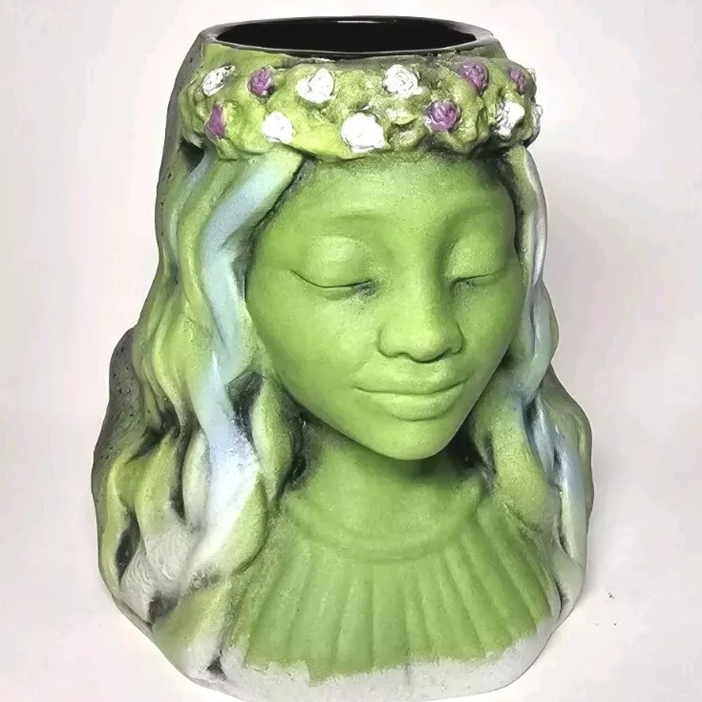 Green and White Artistic Bust Planter - Picture 1 of 3